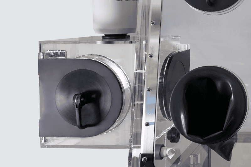 flushed-antechamber-for-glove-box-1